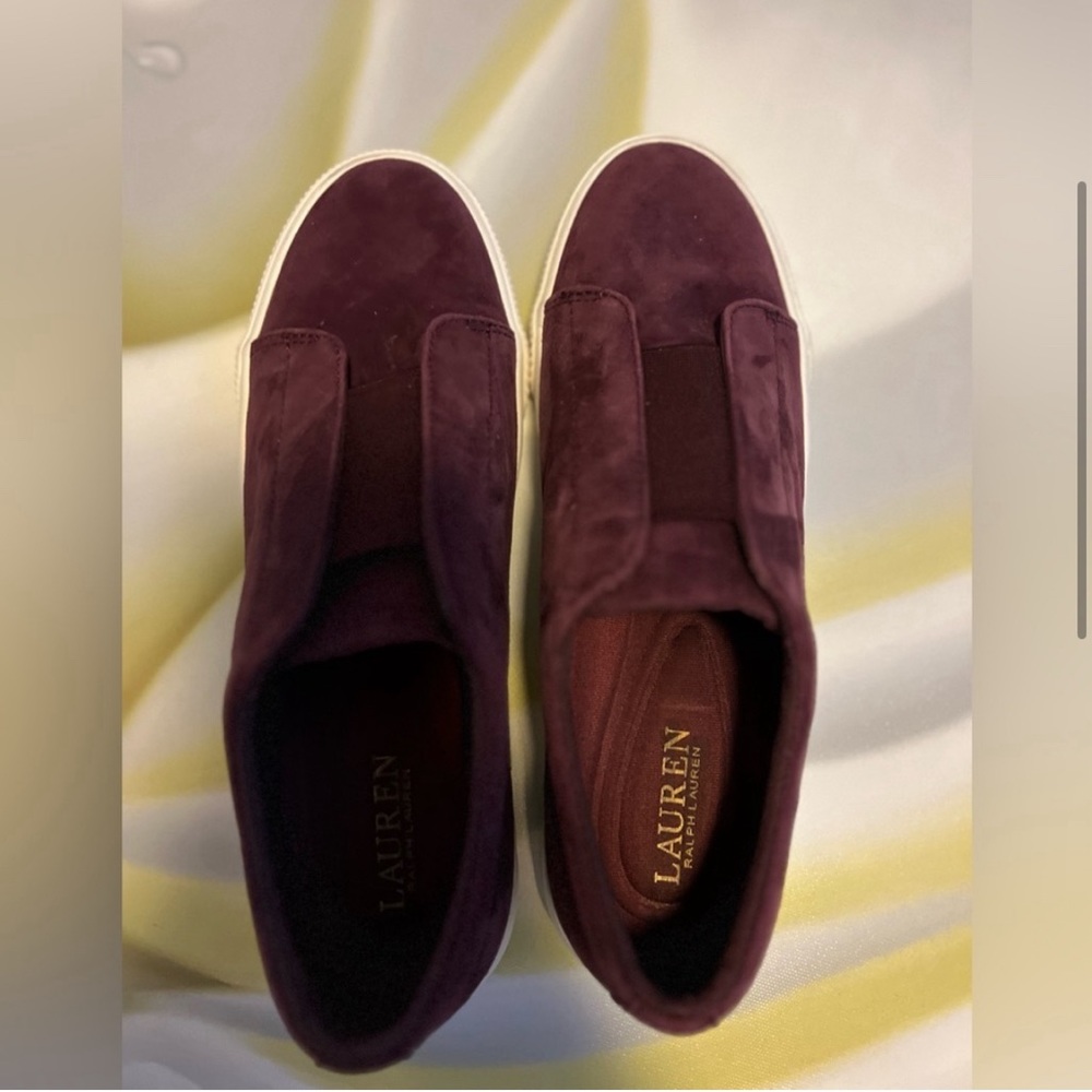 BRAND NEW Ralph Lauren Women's Burgundy Isla Sheep Suede Slip-On Sneaker - Picture 4 of 8